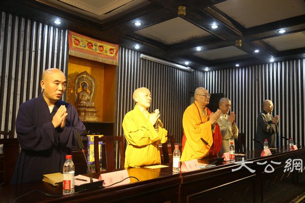 湖南佛学院第十届第四学期开学大会 (17).JPG