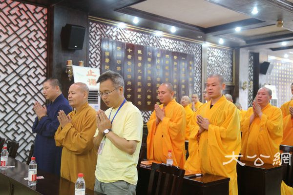 湖南佛学院第十届第四学期开学大会 (18).JPG