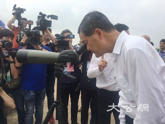 梁振英考察大灣區 考察團參觀深中通道