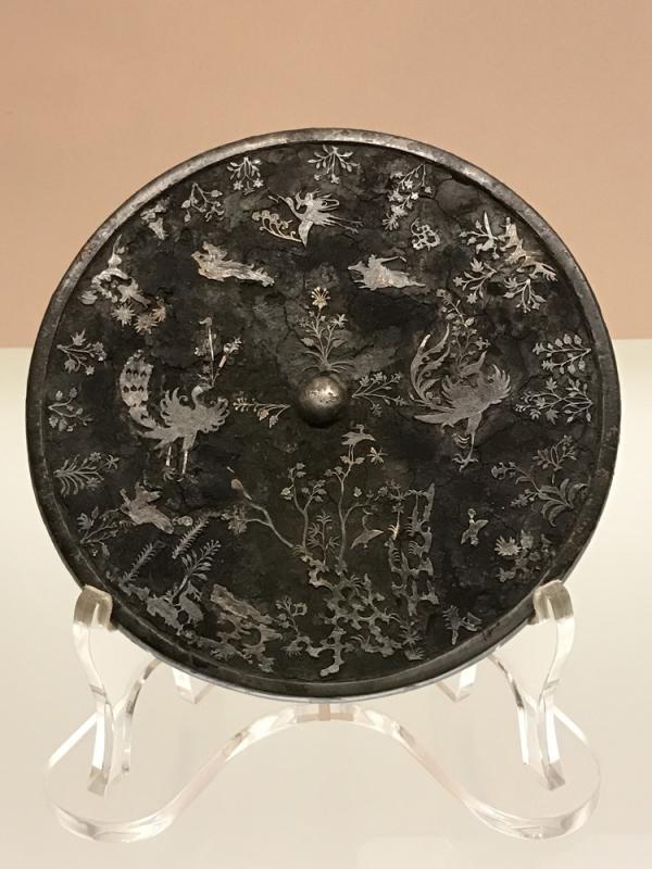 漆器珍藏展示古代艺术辉煌