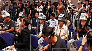 记协策动黑记搅局 港警取消记招