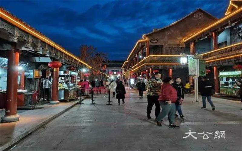 新疆各地夜市開張？逛吃逛吃，安排！