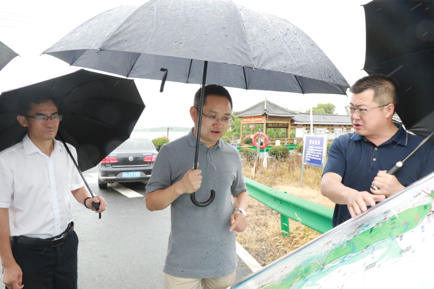 彭澤縣委書記唐豔華實地調研防汛和地質災害防治工作