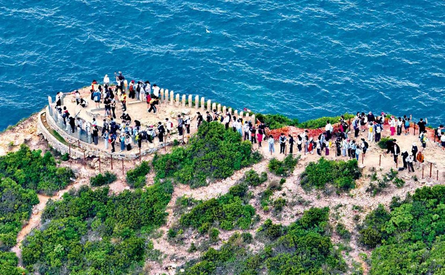 内地客外游十佳目的地 香港跃升第四 旅游业倡完善深度游配套 优化旅客体验