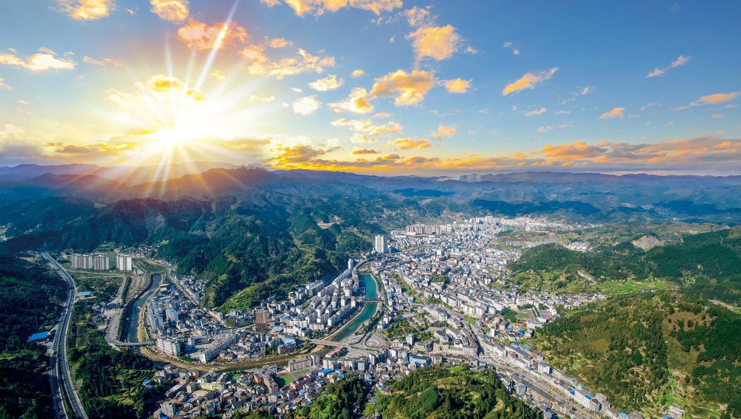 黔東南州：黨建領航苗疆蝶變 同心繪就振興新卷