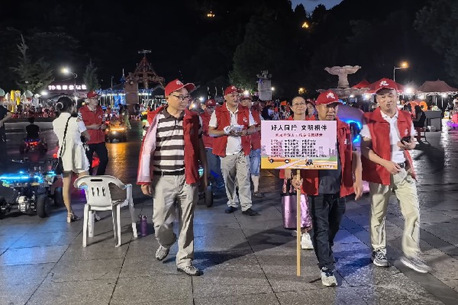 湖南嘉禾：“好人”志願者暖心值守景區 守護市民休閒時光