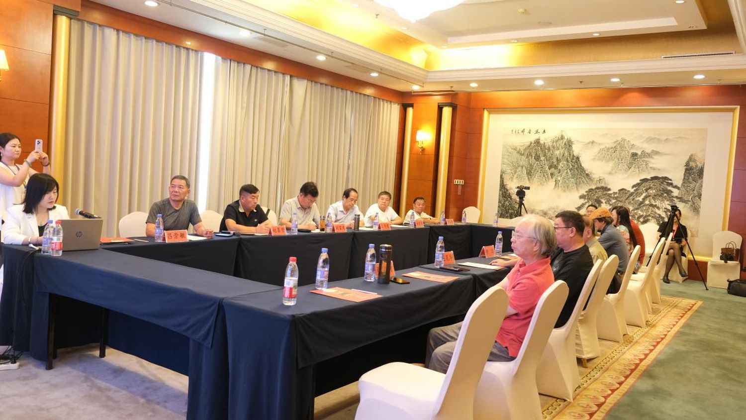 新密呂樓古村落與深圳大芬油畫村達成戰略深度合作 開啓文旅藝融合新篇章